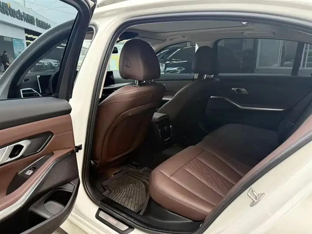 BMW i3 2024 из CN, фото 4
