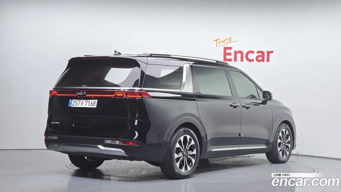 Kia Carnival 2022 из KR, фото 2