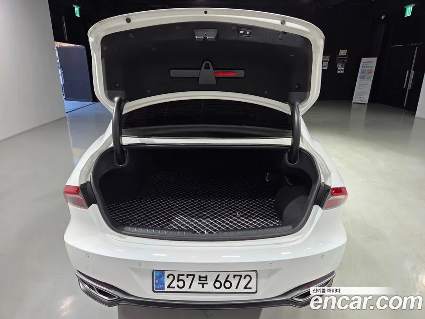 Hyundai Grandeur 2021 из KR, фото 6