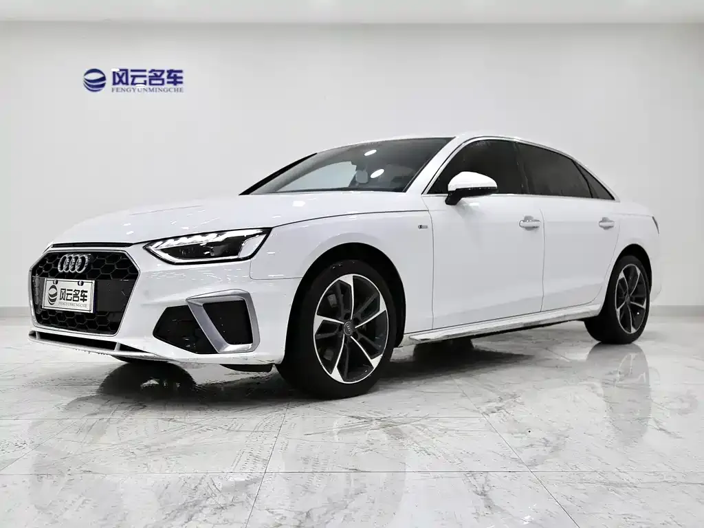 Audi A4L 2021 из CN, фото 1