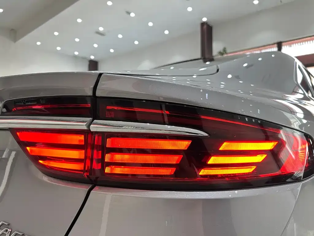 Geely Xingrui — фото 9