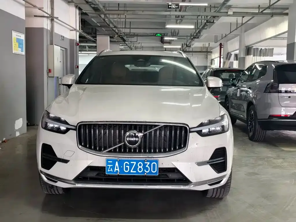 Volvo XC60 — фото 2
