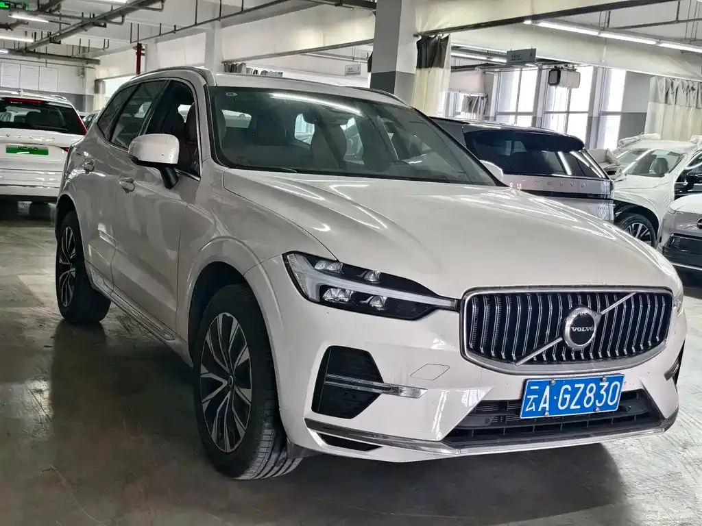 Volvo XC60 — фото 3
