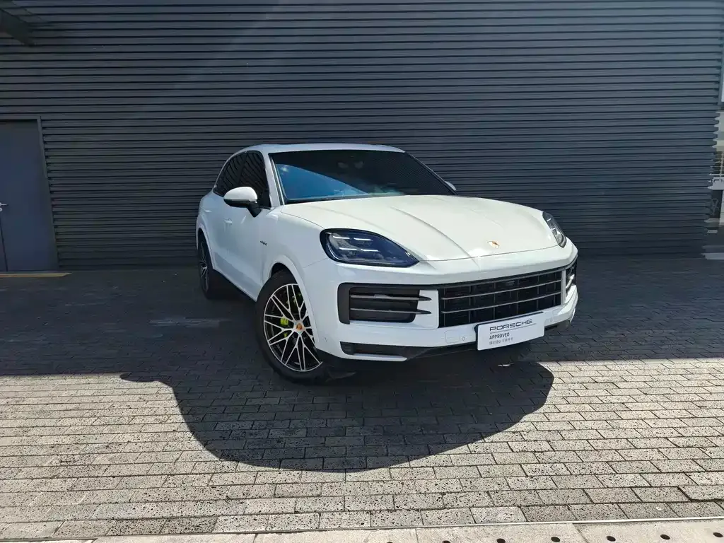 Porsche Cayenne Hybrid — фото 1