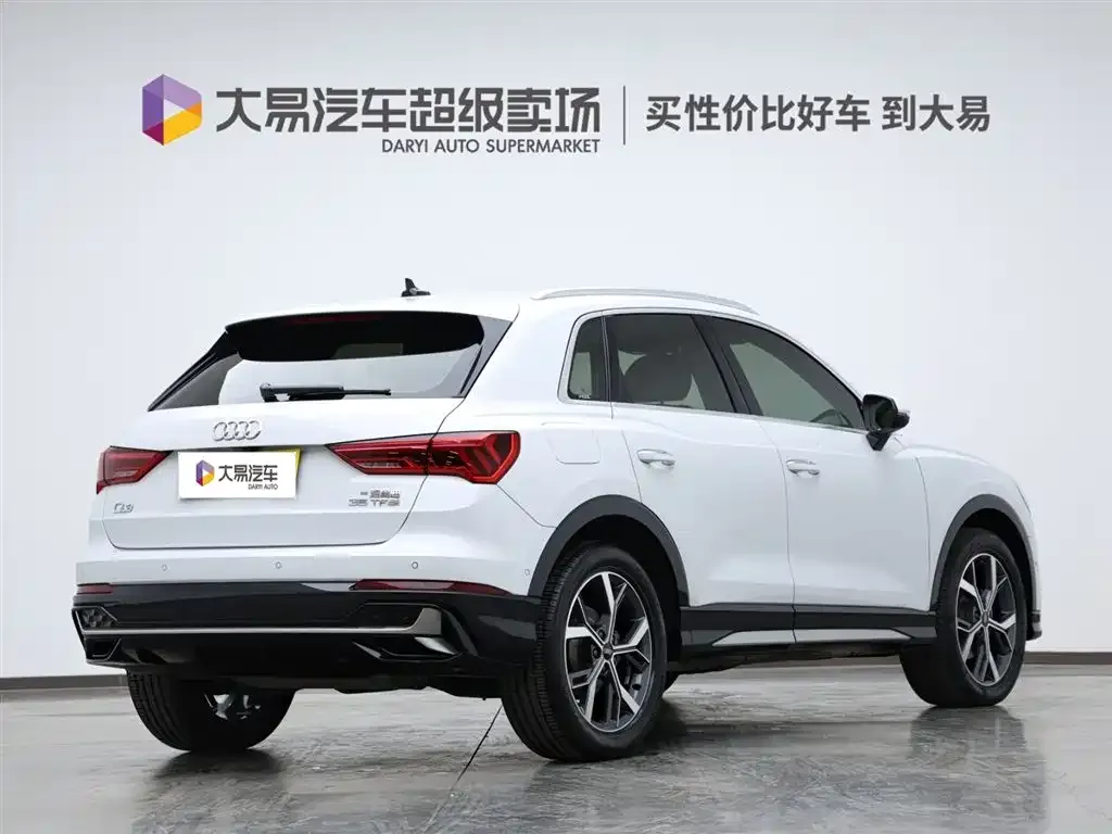 Audi Q3 2025 из CN, фото 3