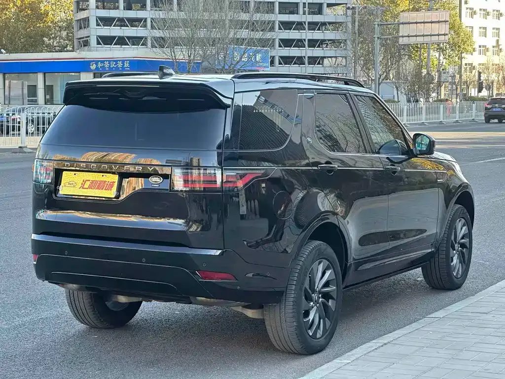 Land Rover Discovery 2023 из CN, фото 4