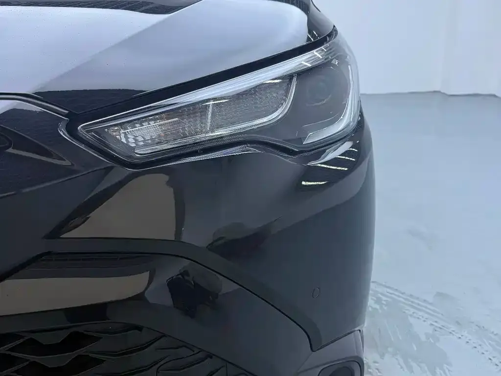 Toyota Frontlander 2023 из CN, фото 9