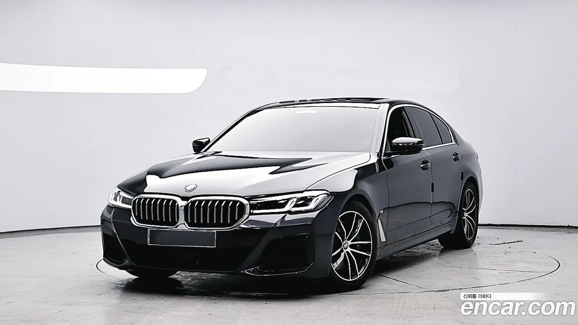 BMW 5-Series 2021 из KR, фото 1
