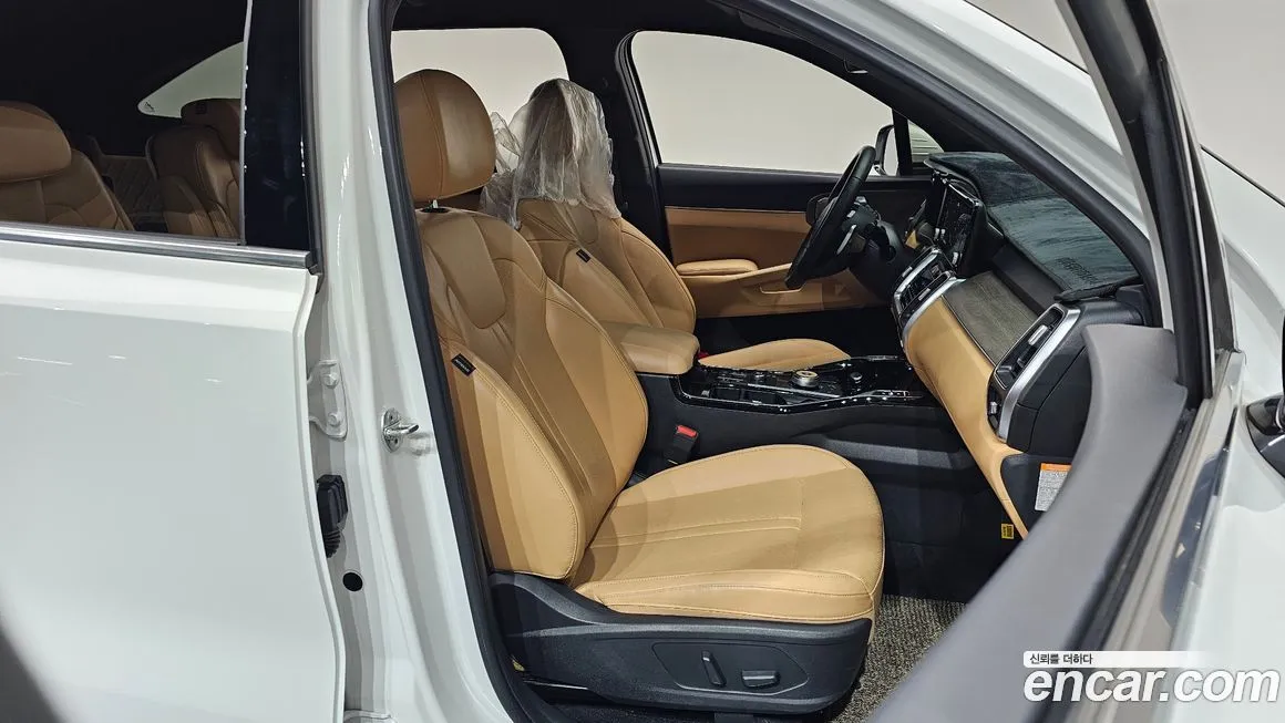 Kia Sorento — фото 10