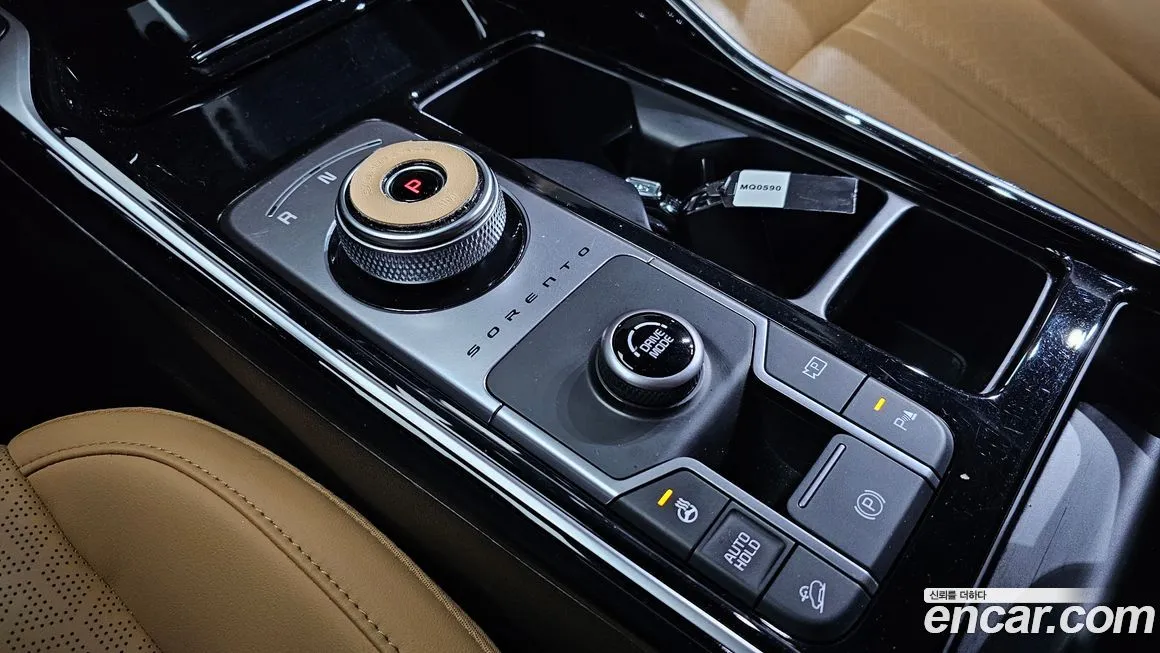 Kia Sorento — фото 9