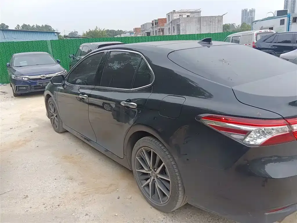 Toyota Camry 2023 из CN, фото 4