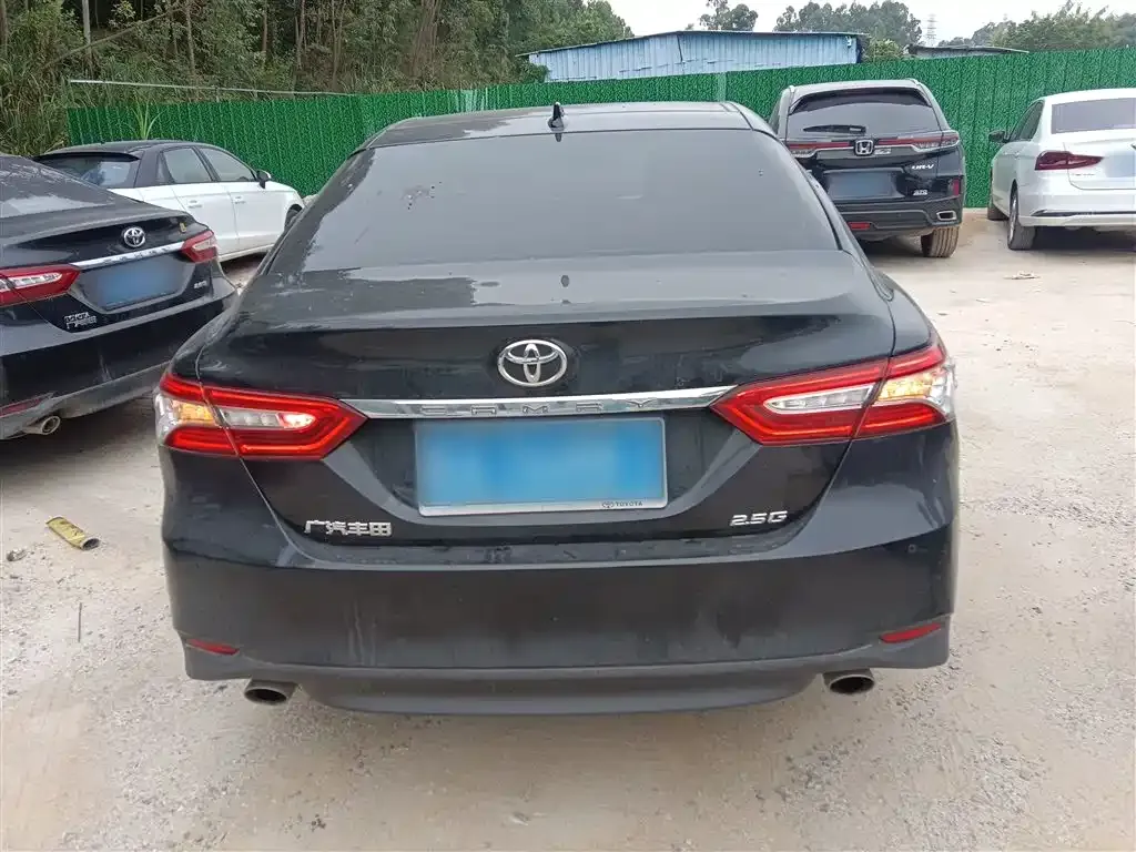 Toyota Camry 2023 из CN, фото 5