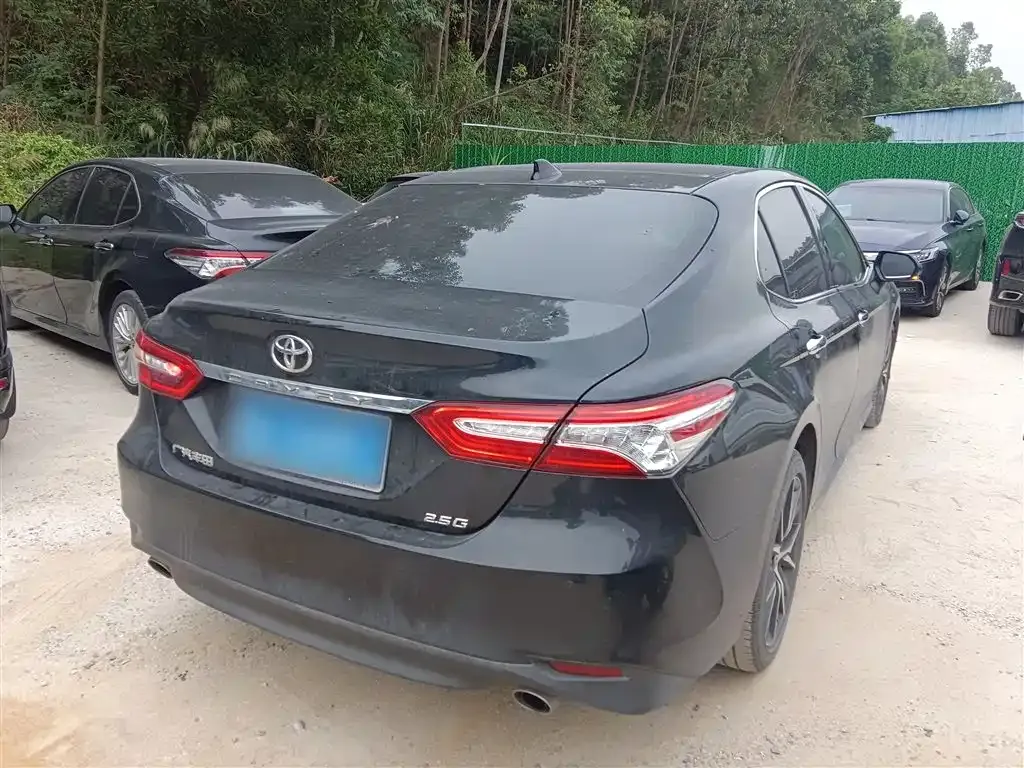 Toyota Camry 2023 из CN, фото 6