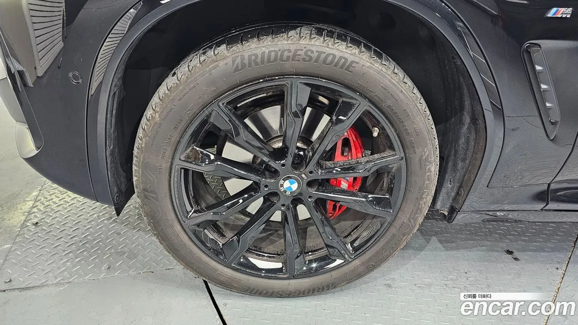 BMW X4 2025 из KR, фото 5