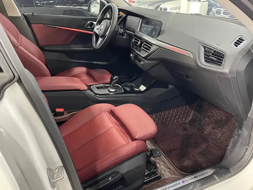 BMW 2 Series (Import) 2024 из CN, фото 10