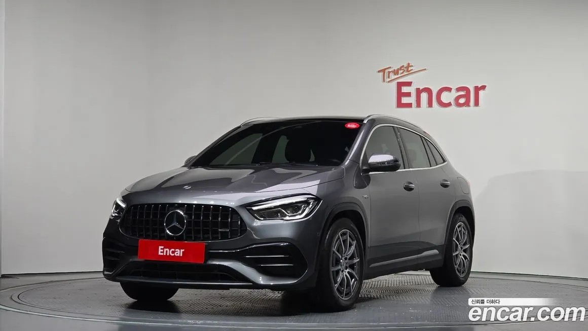Mercedes-Benz GLA-Class