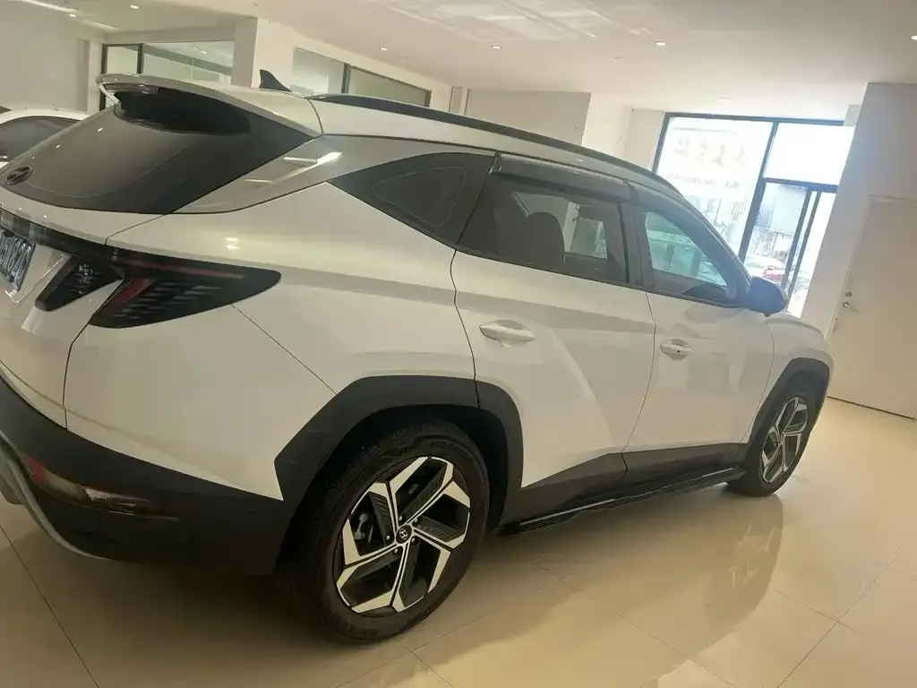 Hyundai Tucson 2023 из CN, фото 4