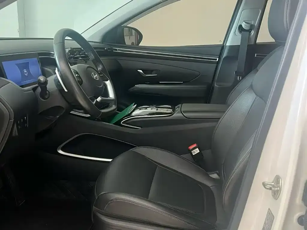 Hyundai Tucson 2023 из CN, фото 5
