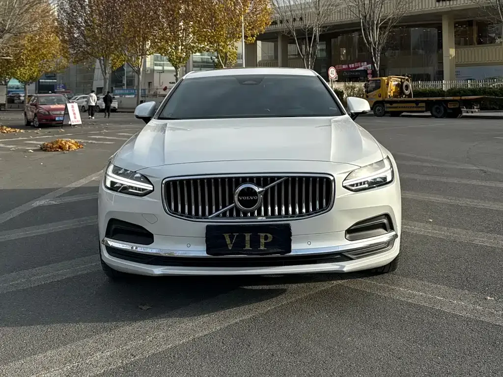 Volvo S90 2023 из CN, фото 2