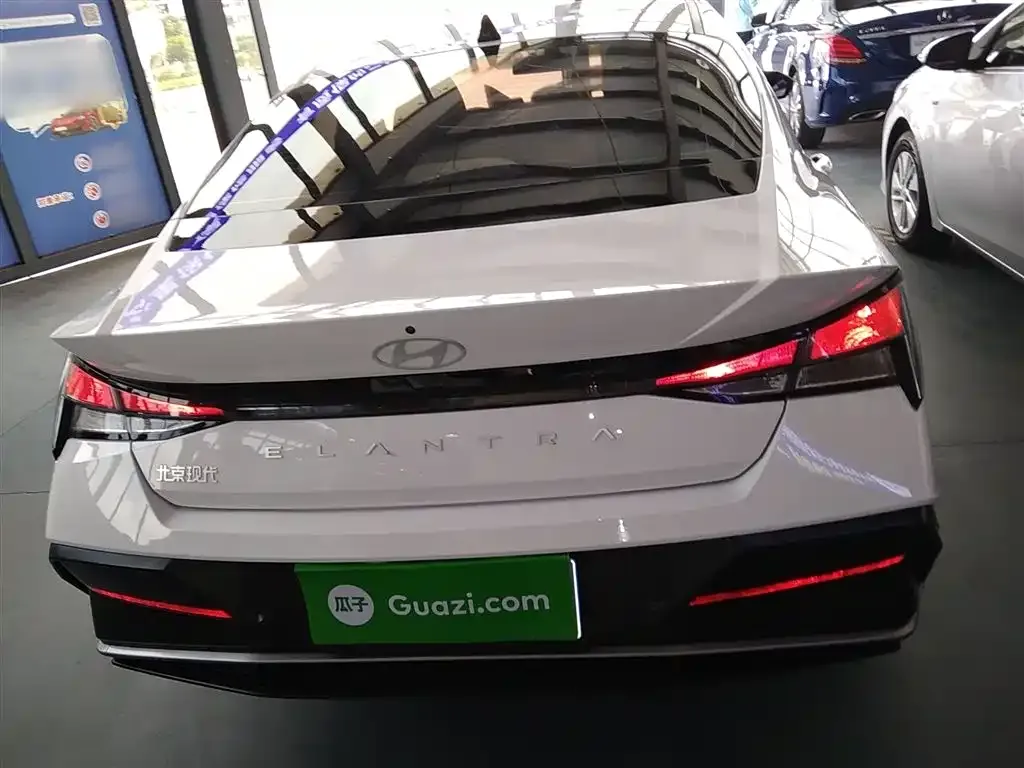 Hyundai Elantra 2023 из CN, фото 6