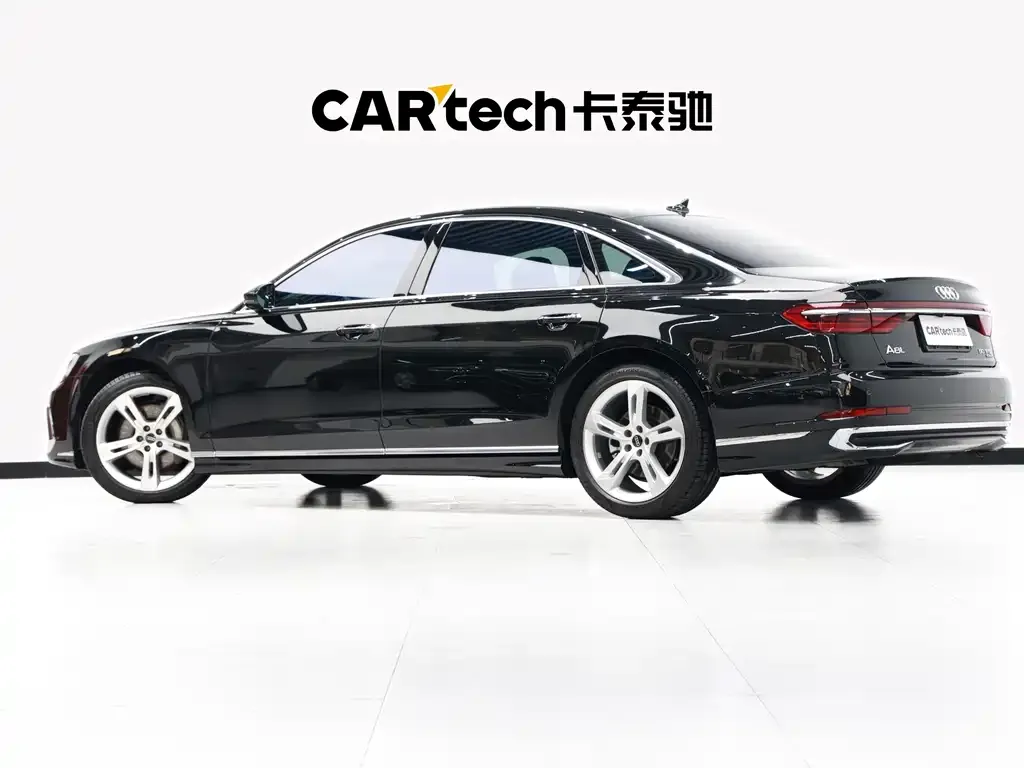 Audi A8 2023 из CN, фото 6