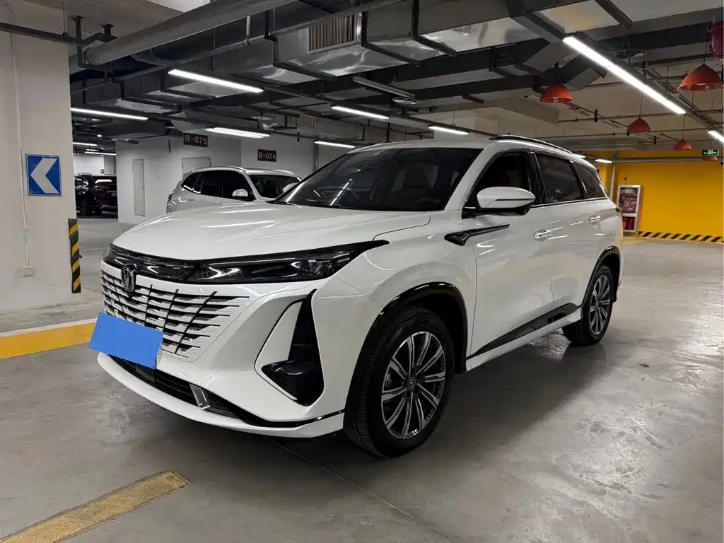 Changan CS75PLUS 2024 из CN, фото 1