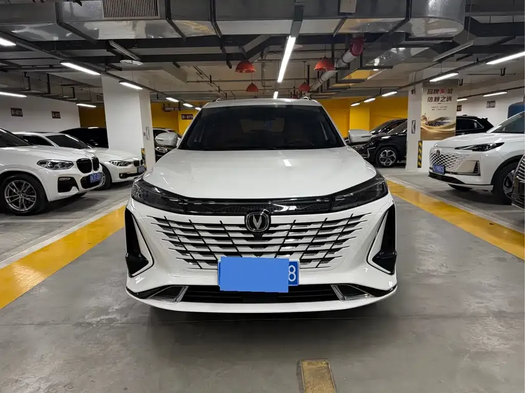 Changan CS75PLUS 2024 из CN, фото 2