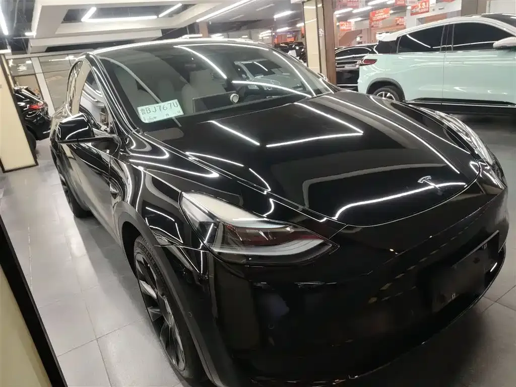 Tesla Model Y 2023 из CN, фото 4