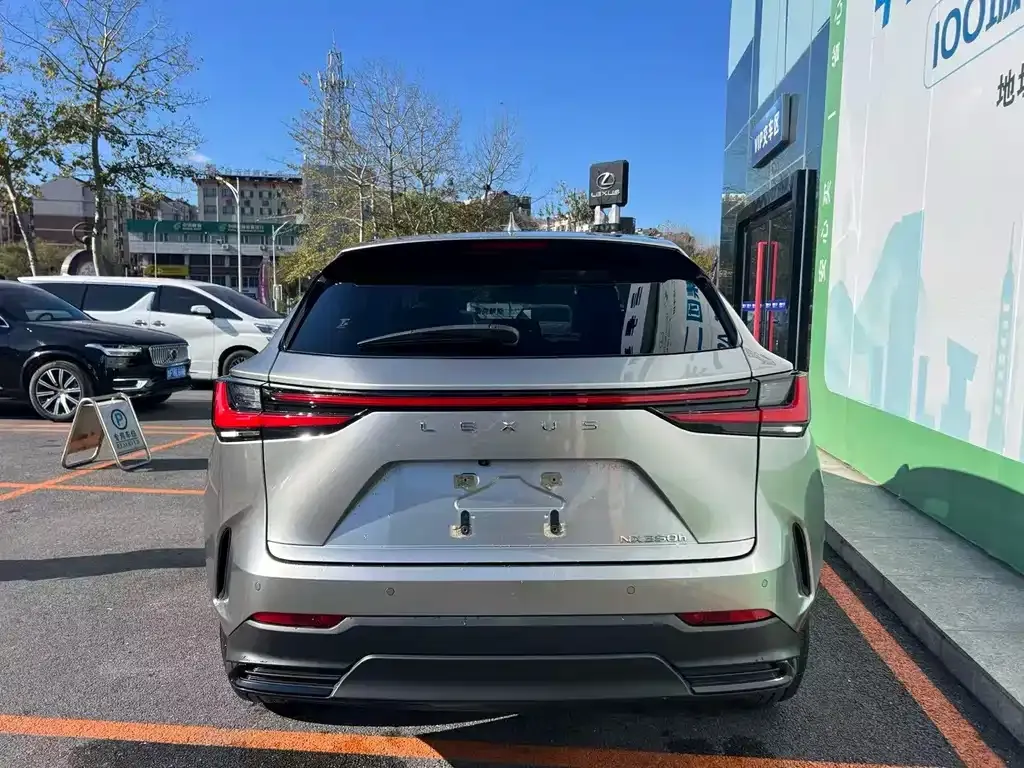 Lexus NX 2023 из CN, фото 4