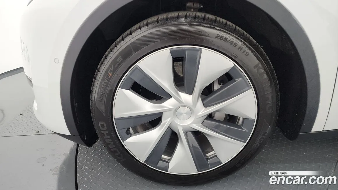 Tesla Model Y 2021 из KR, фото 5