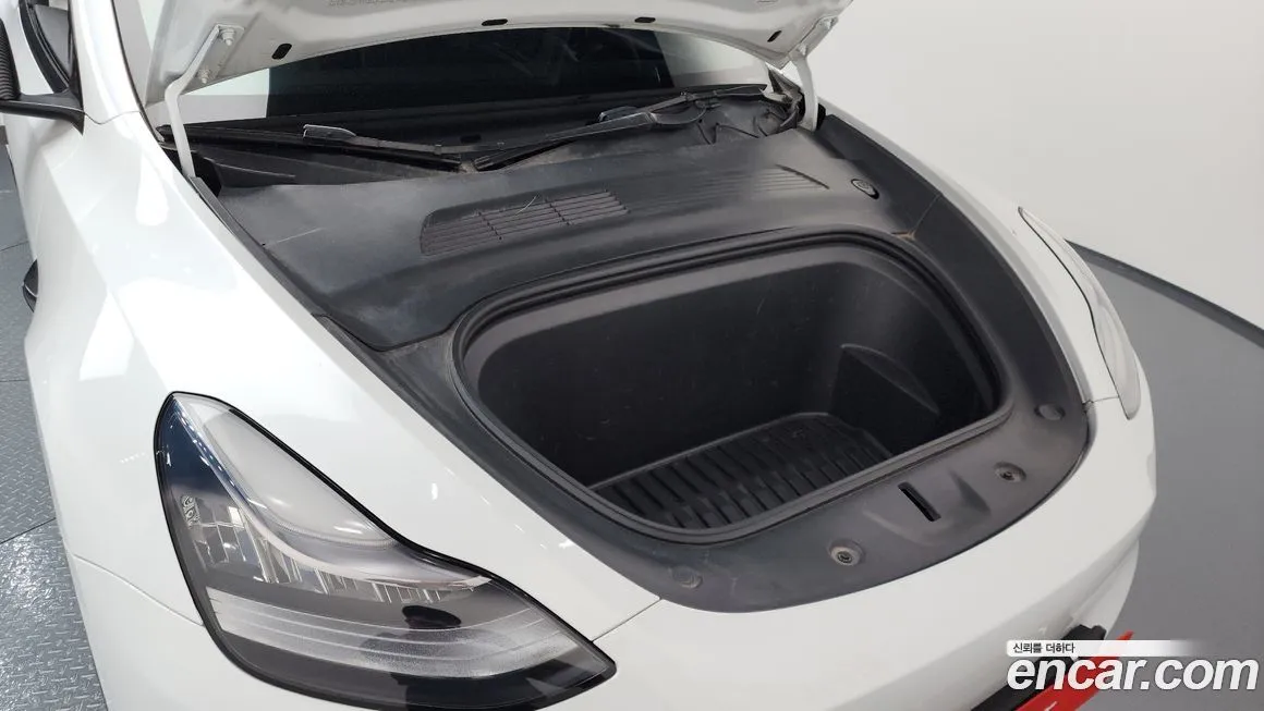 Tesla Model Y 2021 из KR, фото 6