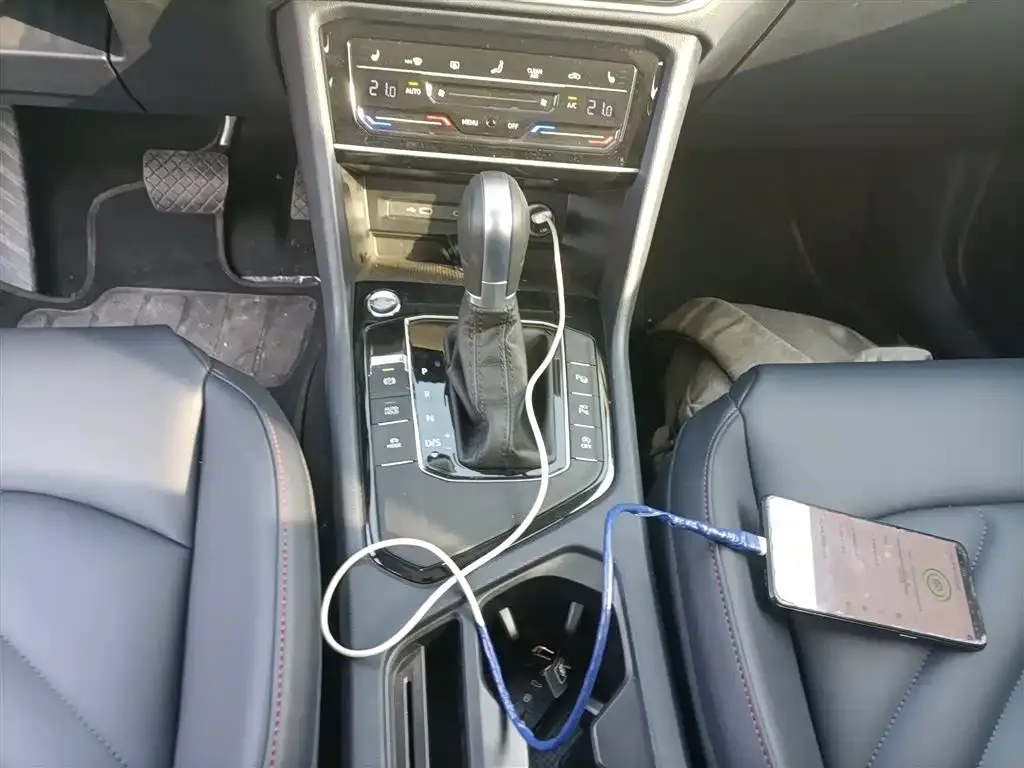 Volkswagen Tharu 2024 из CN, фото 6