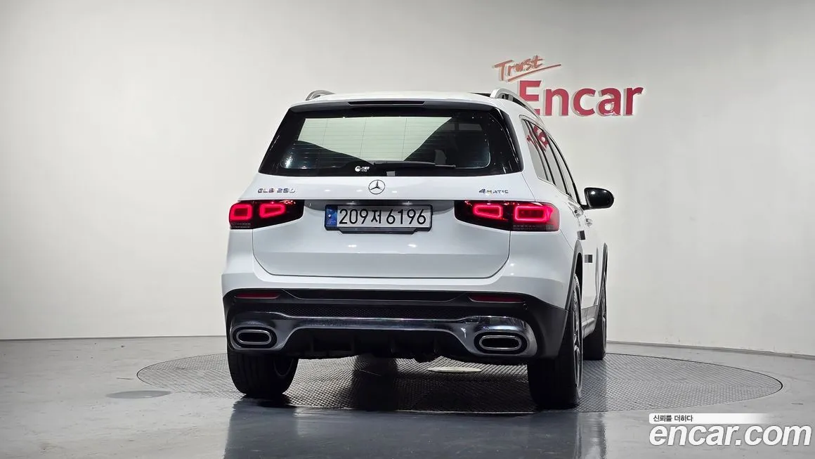 Mercedes-Benz GLB-Class 2023 из KR, фото 4