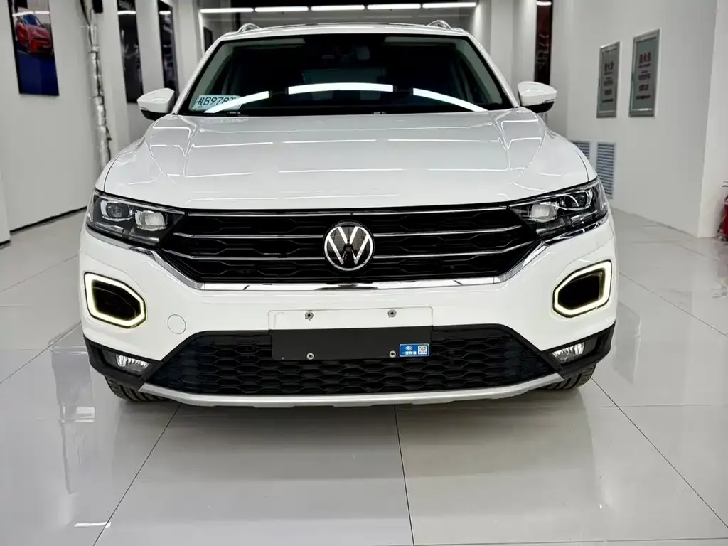Volkswagen T-Roc — фото 2