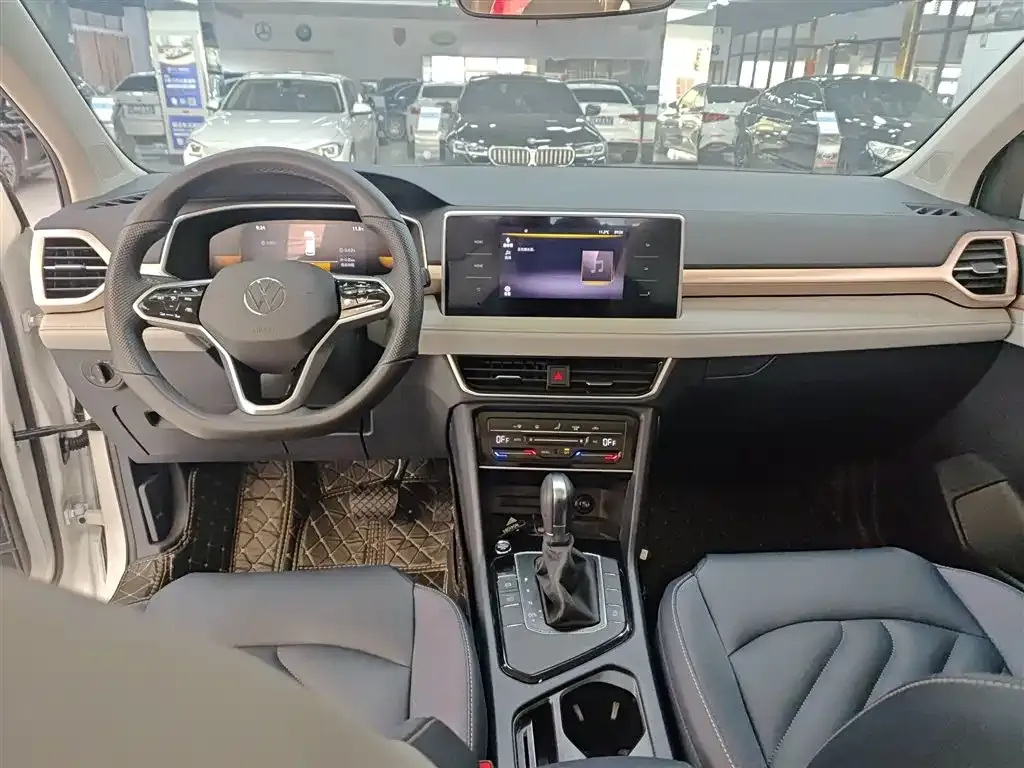 Volkswagen Tharu 2023 из CN, фото 10