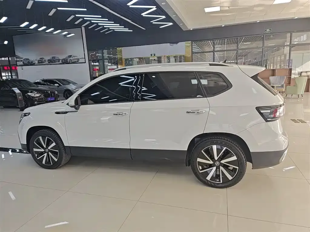 Volkswagen Tharu 2023 из CN, фото 5