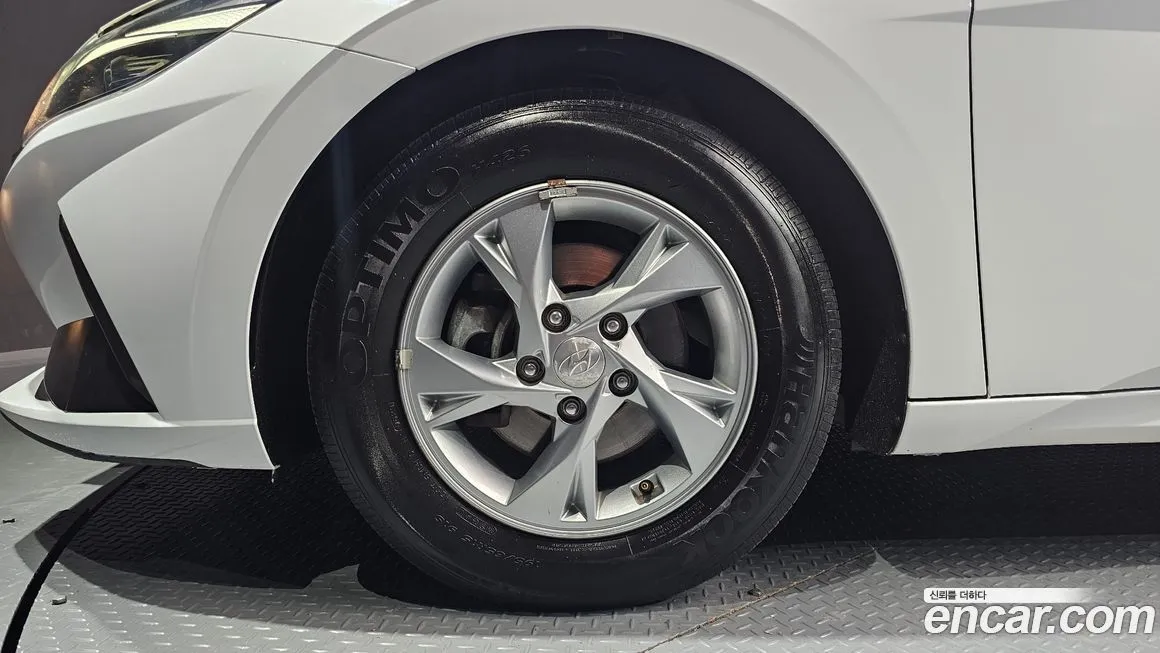 Hyundai AVANTE 2021 из KR, фото 5