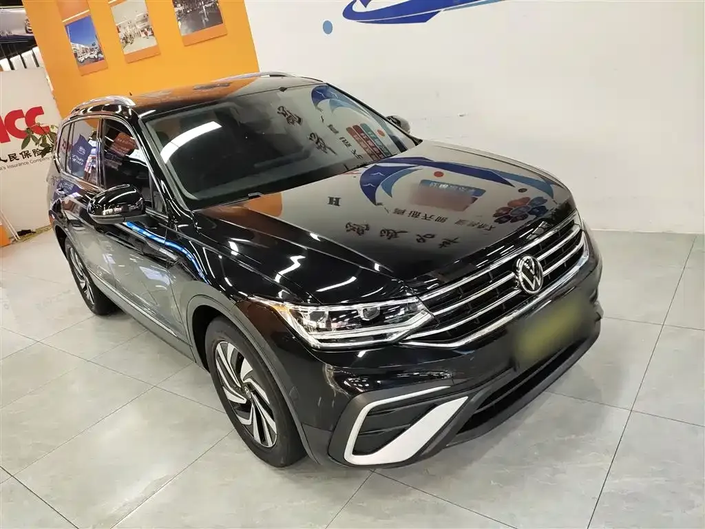 Volkswagen Tiguan L 2022 из CN, фото 4