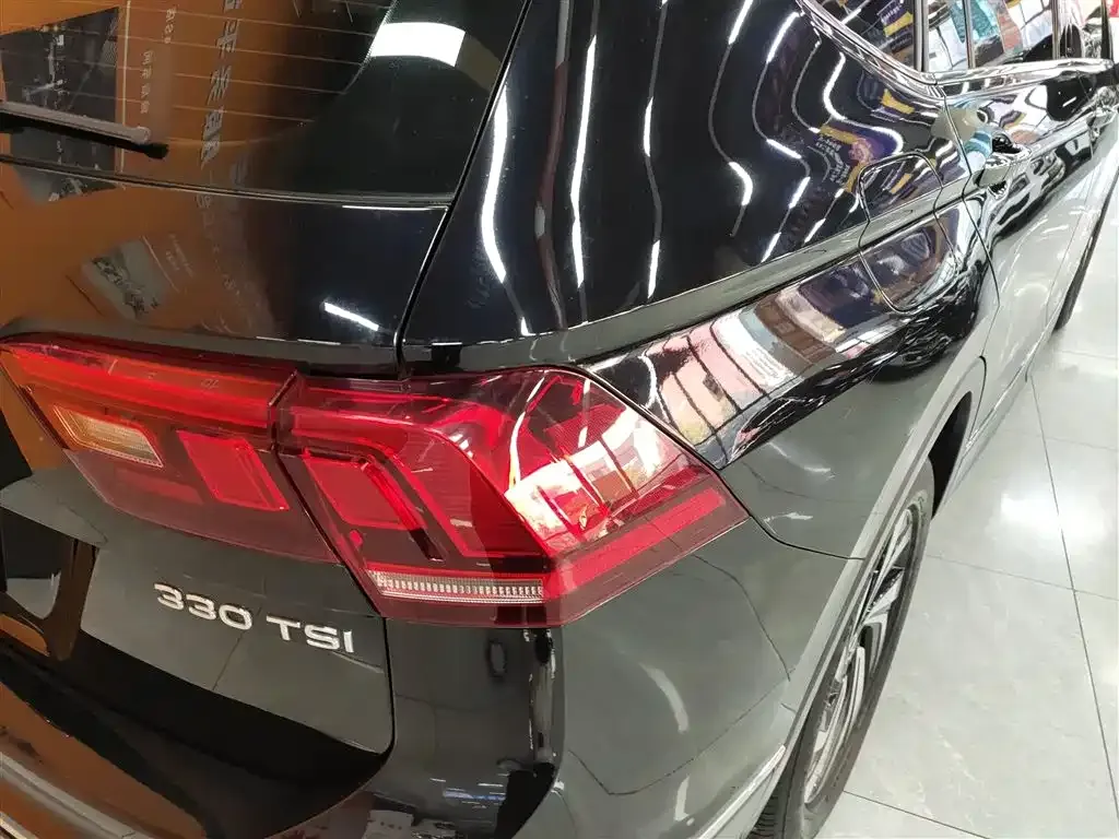 Volkswagen Tiguan L 2022 из CN, фото 8