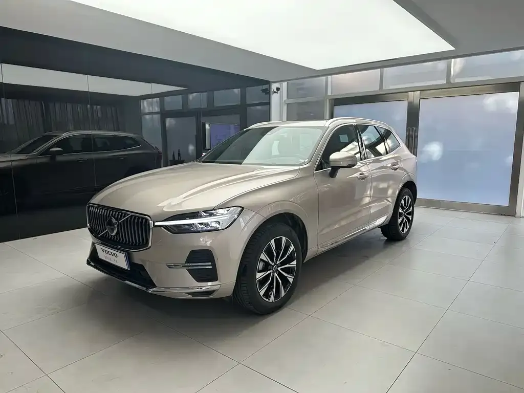 Volvo XC60 2025 из CN, фото 1