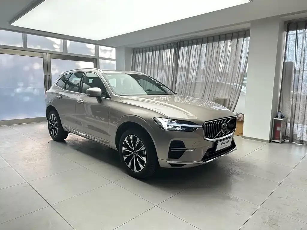 Volvo XC60 2025 из CN, фото 3