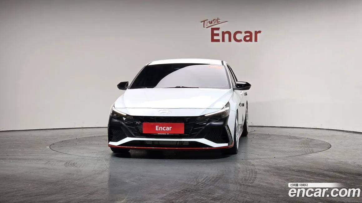 Hyundai AVANTE — фото 3