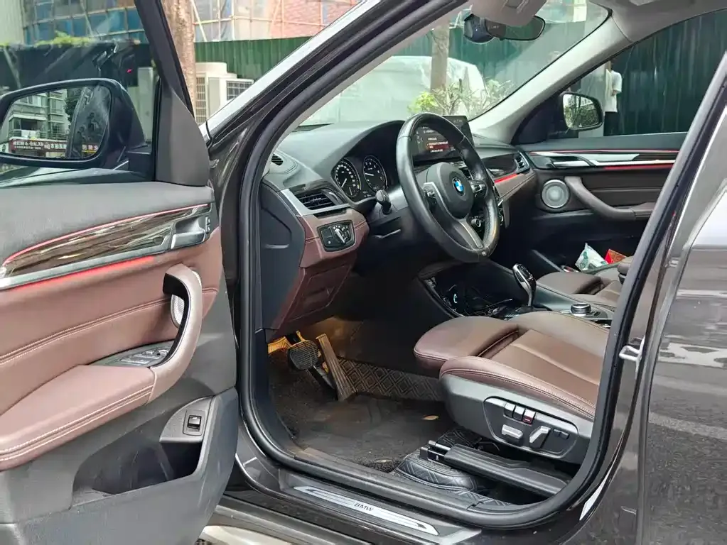 BMW X1 2022 из CN, фото 8