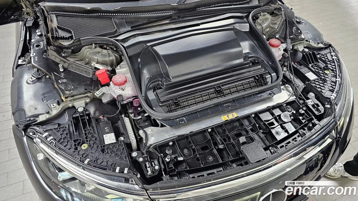 Mercedes-Benz EQS 2023 из KR, фото 6