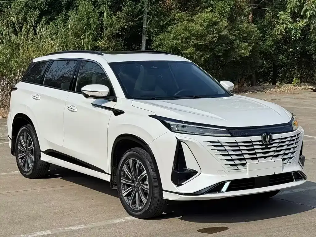 Changan CS75PLUS 2023 из CN, фото 3