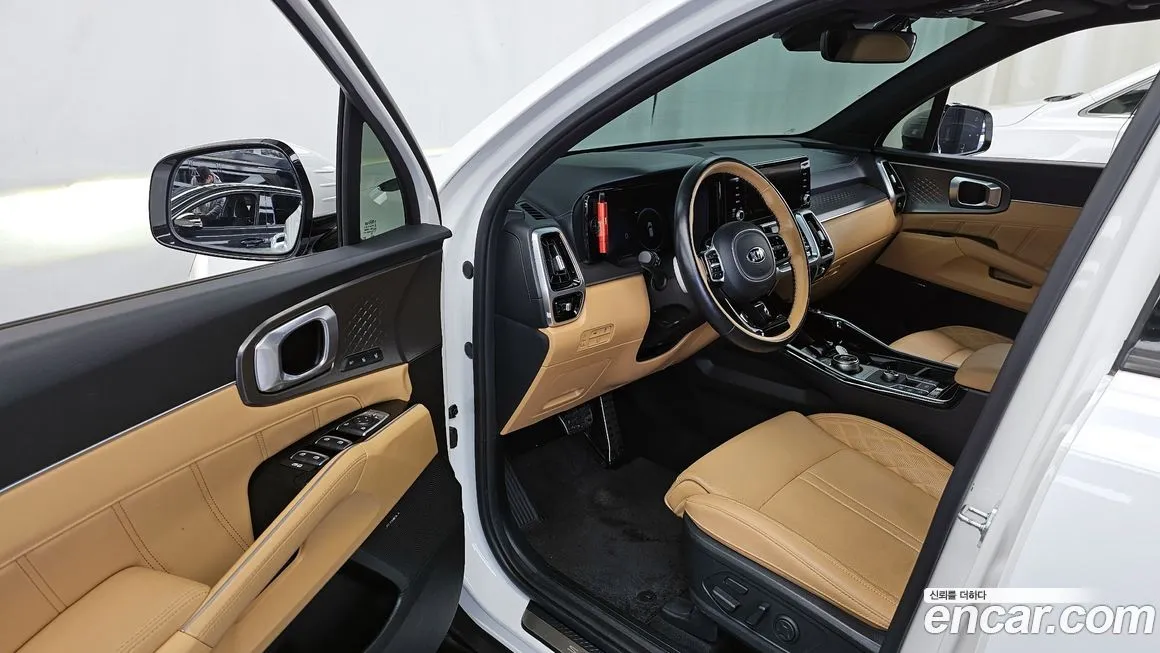 Kia Sorento — фото 10