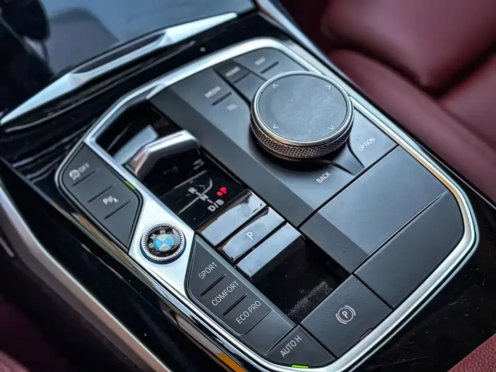 BMW i3 2024 из CN, фото 9