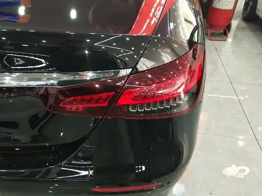 Mercedes-Benz E-Class 2024 из CN, фото 8