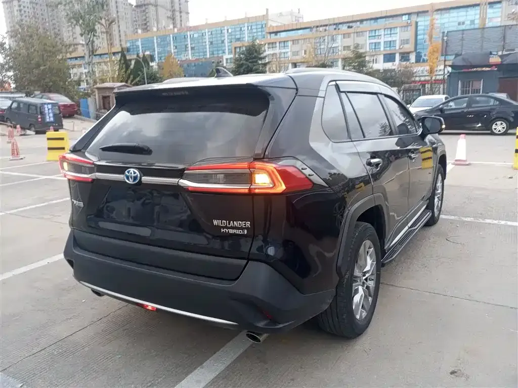 Toyota Wildlander 2021 из CN, фото 7