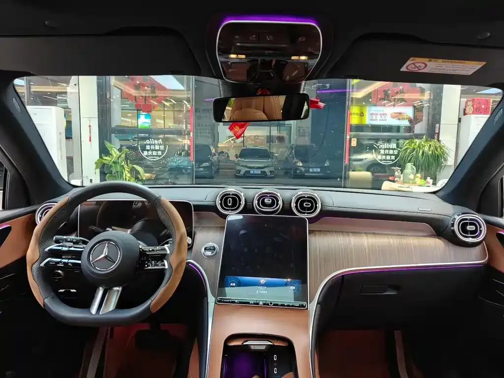 Mercedes-Benz GLC 2024 из CN, фото 4